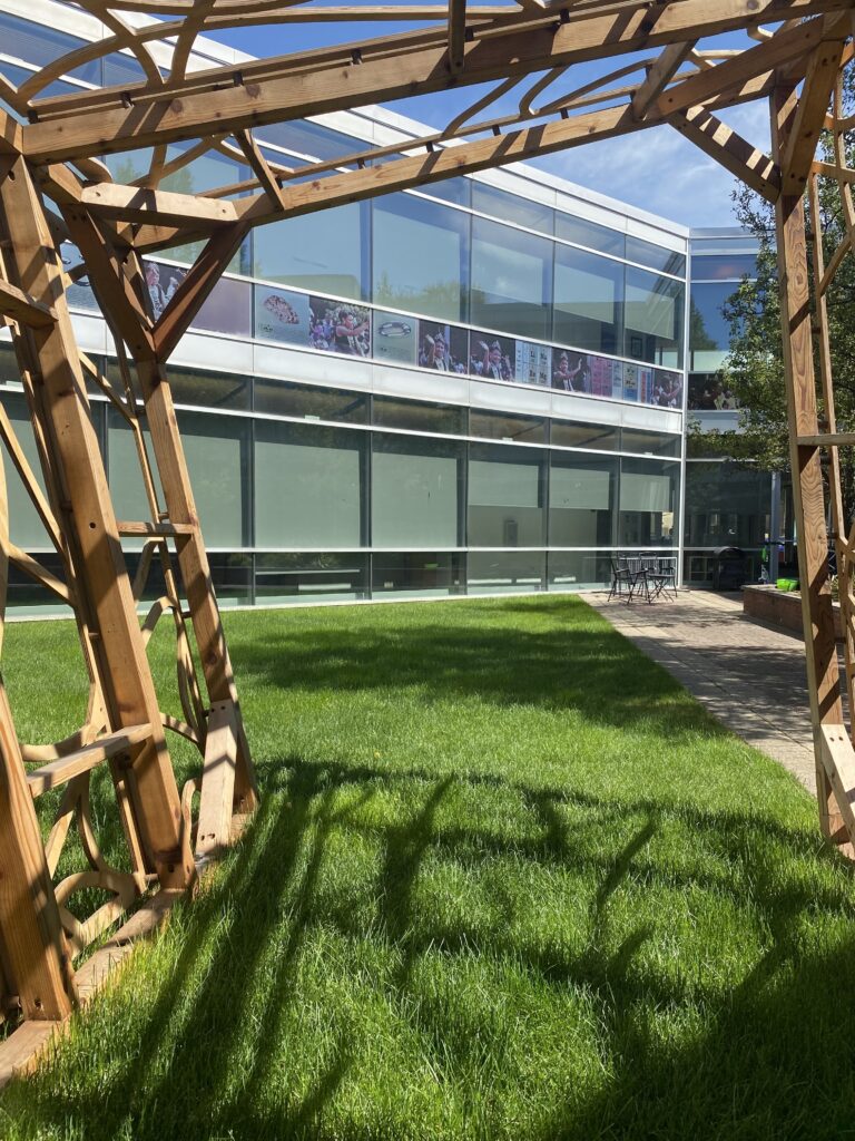 Facility_BBF Courtyard